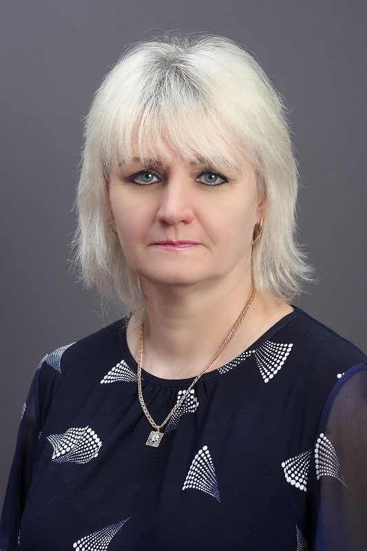 Константинова Лариса Михайловна (ПД размещены с письменного согласия).